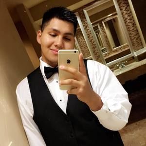 Meet your Posher, Roberto