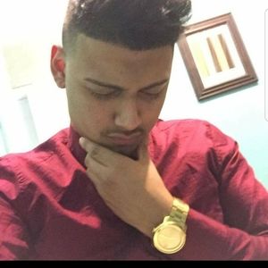 Meet your Posher, Justin