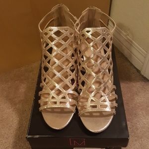 MATERIAL GIRL ROSE GOLD WEDGE SANDALS