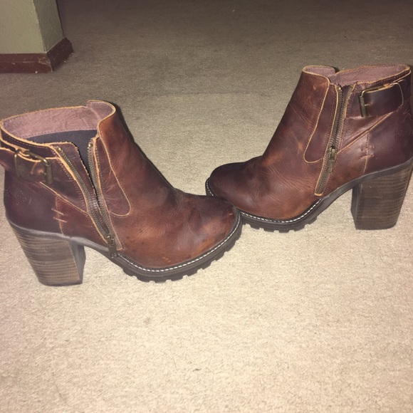 Brown DNA footwear leather boot heels - Picture 2 of 2