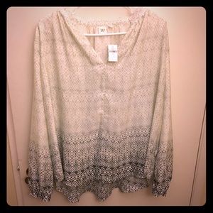 NWT Gap Geometric Patterned Blouse