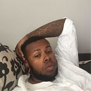 Meet your Posher, Carlos