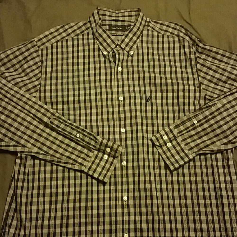 Nautica Brand Men's Button Up