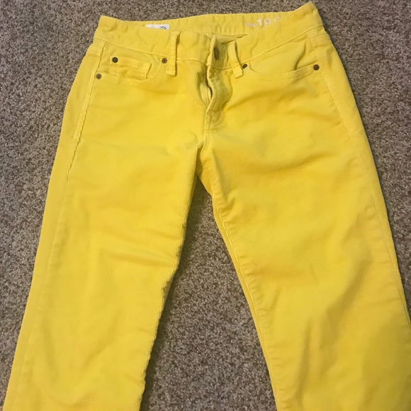 Gap Mustard Cords - Picture 2 of 5