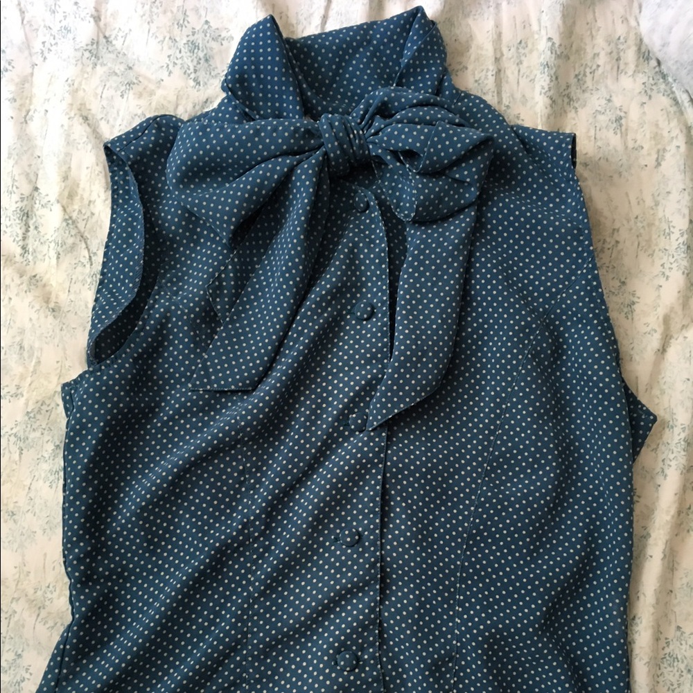 Vintage Polka Dot Bow Sleeveless Blouse