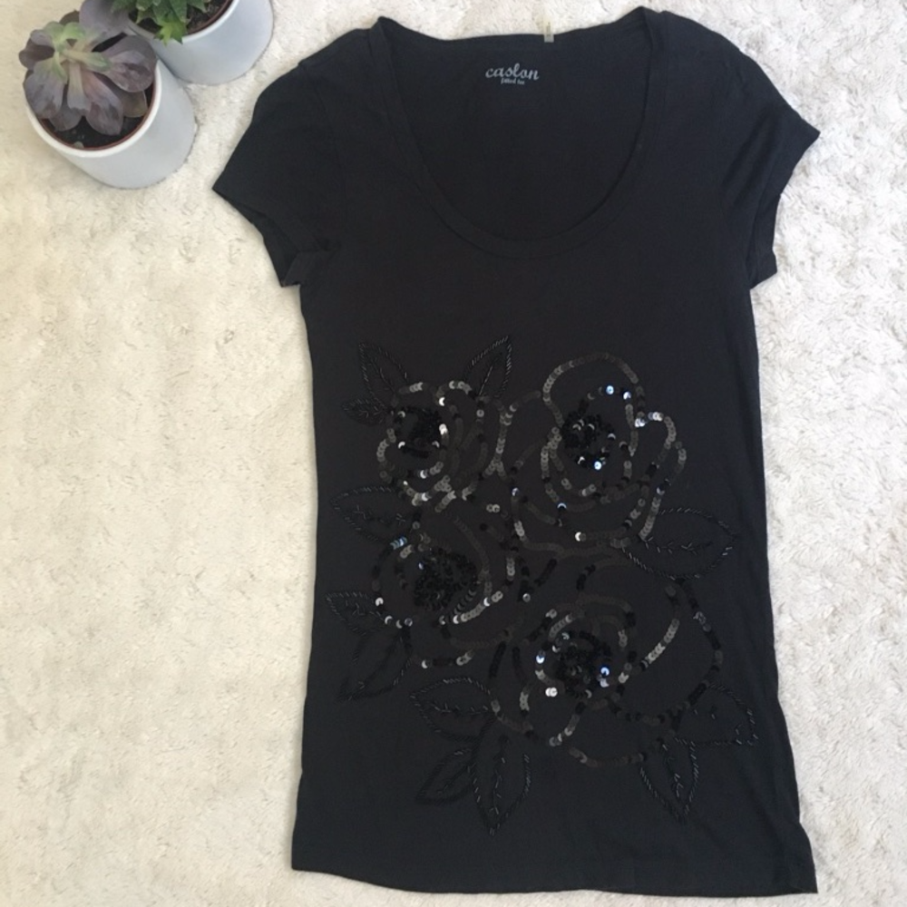 Caslon black sequin flower tee - Size XS