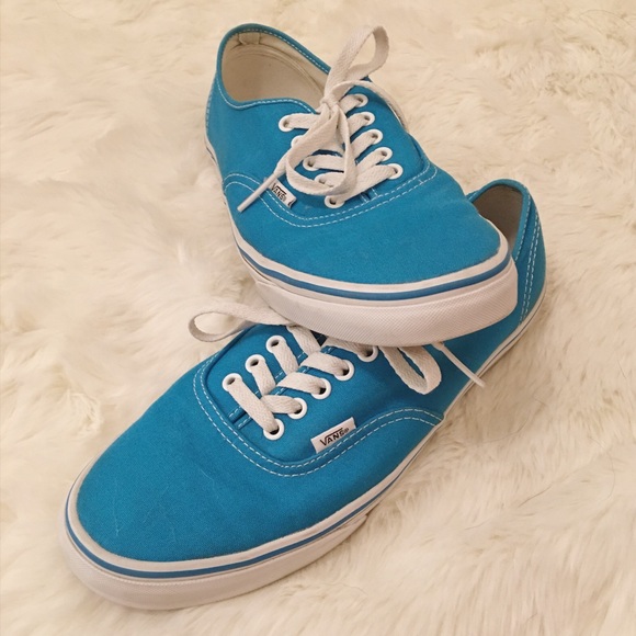 SOLD Methyl Blue/True White Vans 💙 - Picture 2 of 6