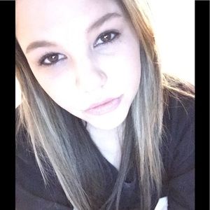 Meet your Posher, Ceara