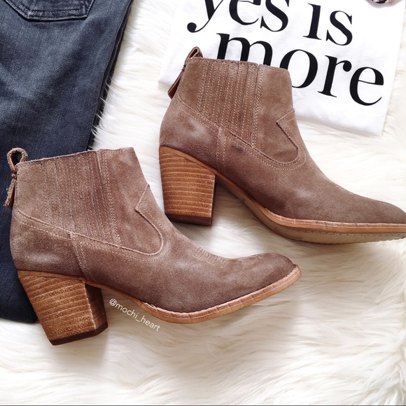 Dolce Vita taupe suede pull-on ankle bootie - Picture 3 of 7