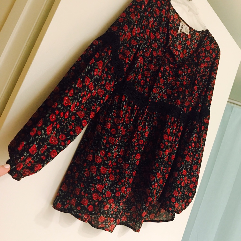 XL Bell Sleeve Rose Patterned Baby Doll Top