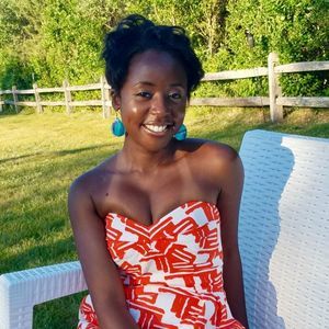 Meet your Posher, Dominique