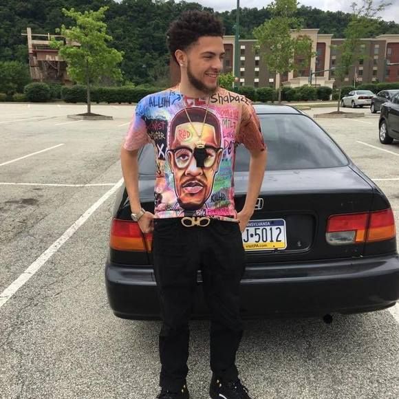 Meet your Posher, Sean - Picture 1 of 1