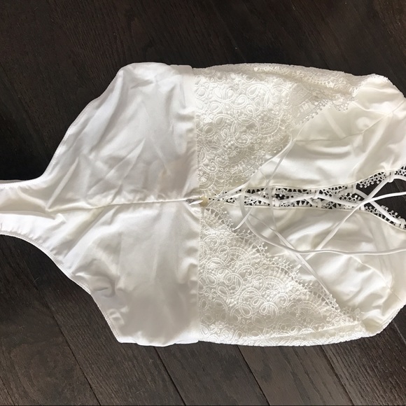 Lace me up bodysuit - Picture 5 of 7