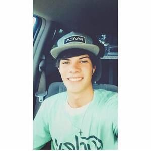 Meet your Posher, Cody