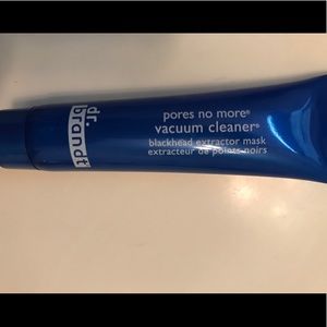 FINAL SALE‼️ new Dr. Brant pore extractor mask
