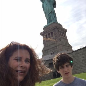 Meet your Posher, Carmen