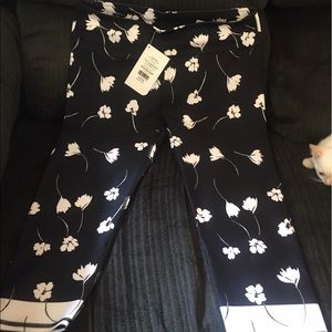 Fabletics Leggings Capris
