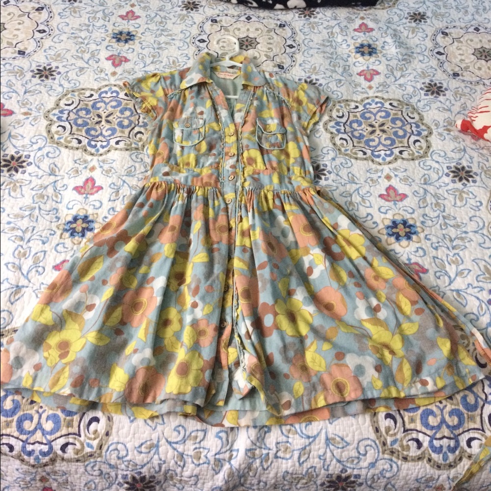 Dress - Picture 2 of 2