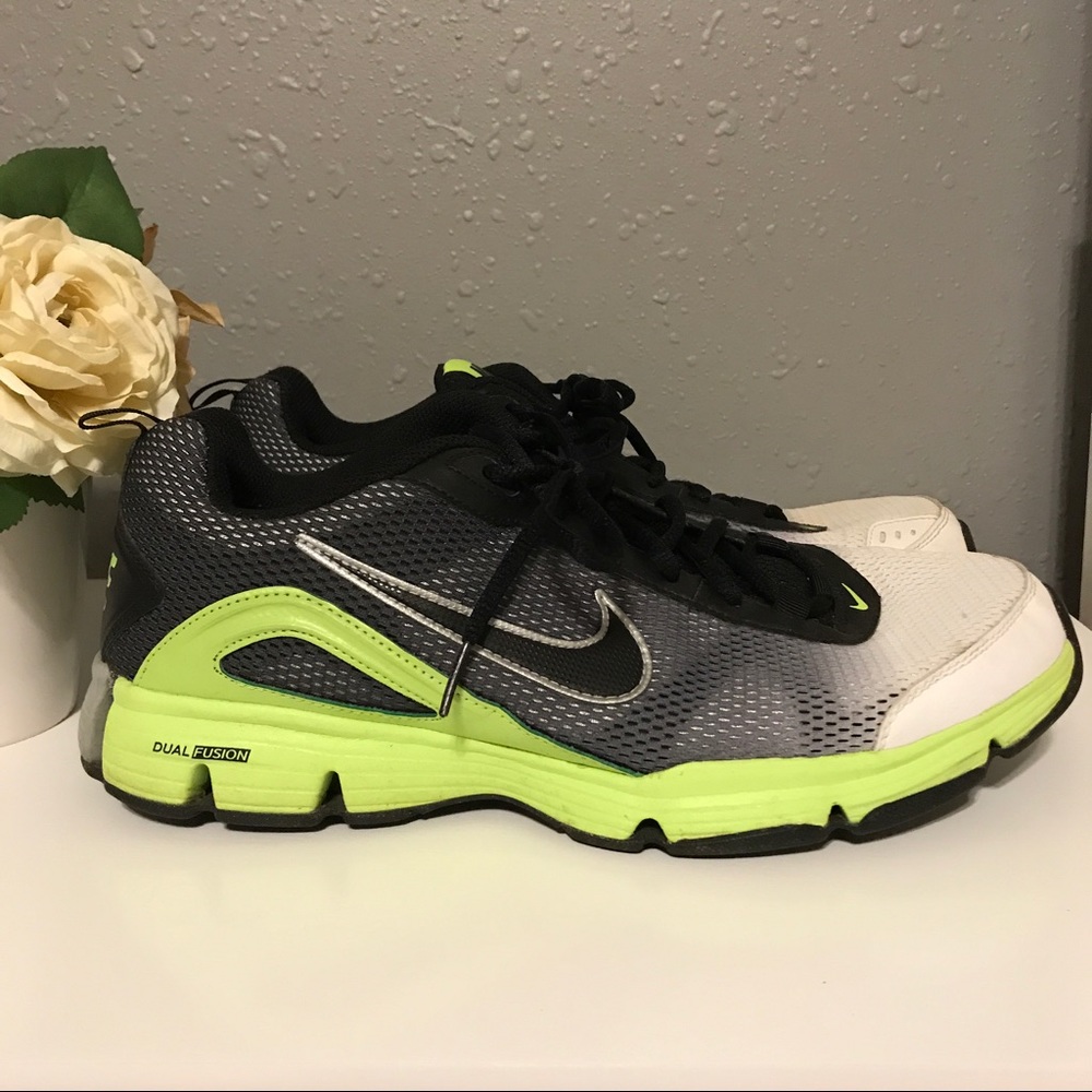 Nike Men's Dual Fusion TR II Shoes