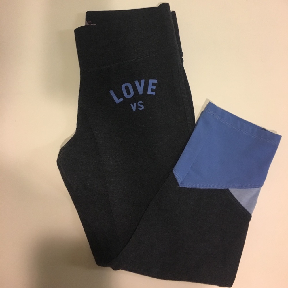 Victoria's Secret Capri yoga pants