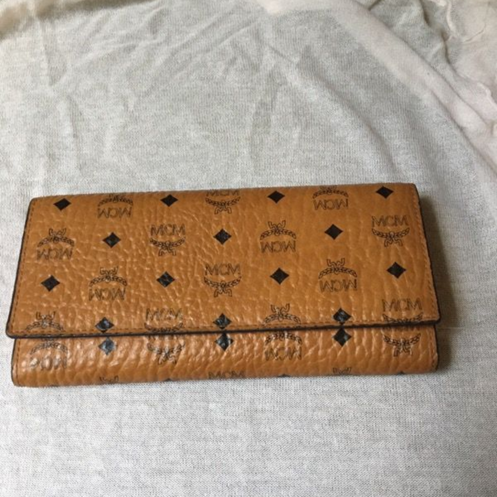 MCM Wallet