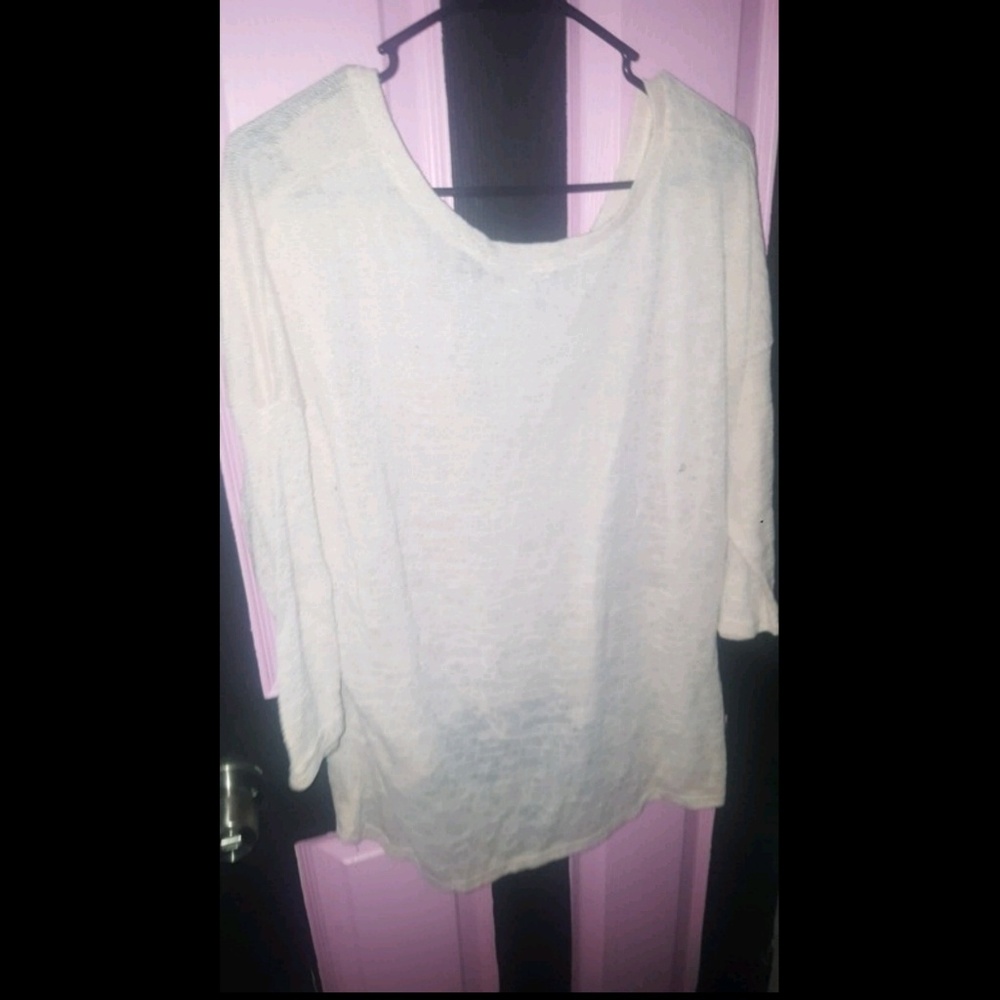 Pink sweater - Picture 2 of 3