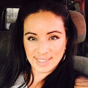 Meet your Posher, Jeanine