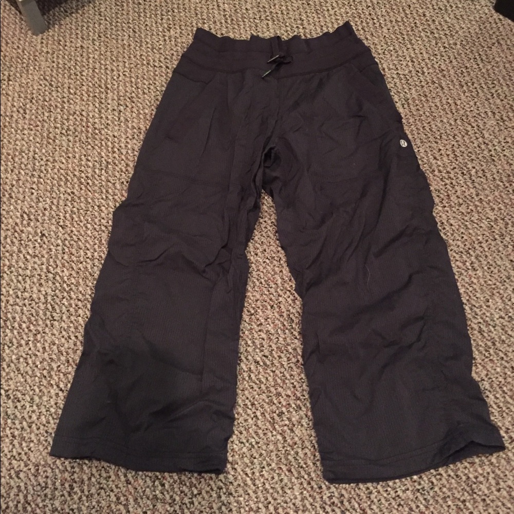 Lululemon dance studio crop pants
