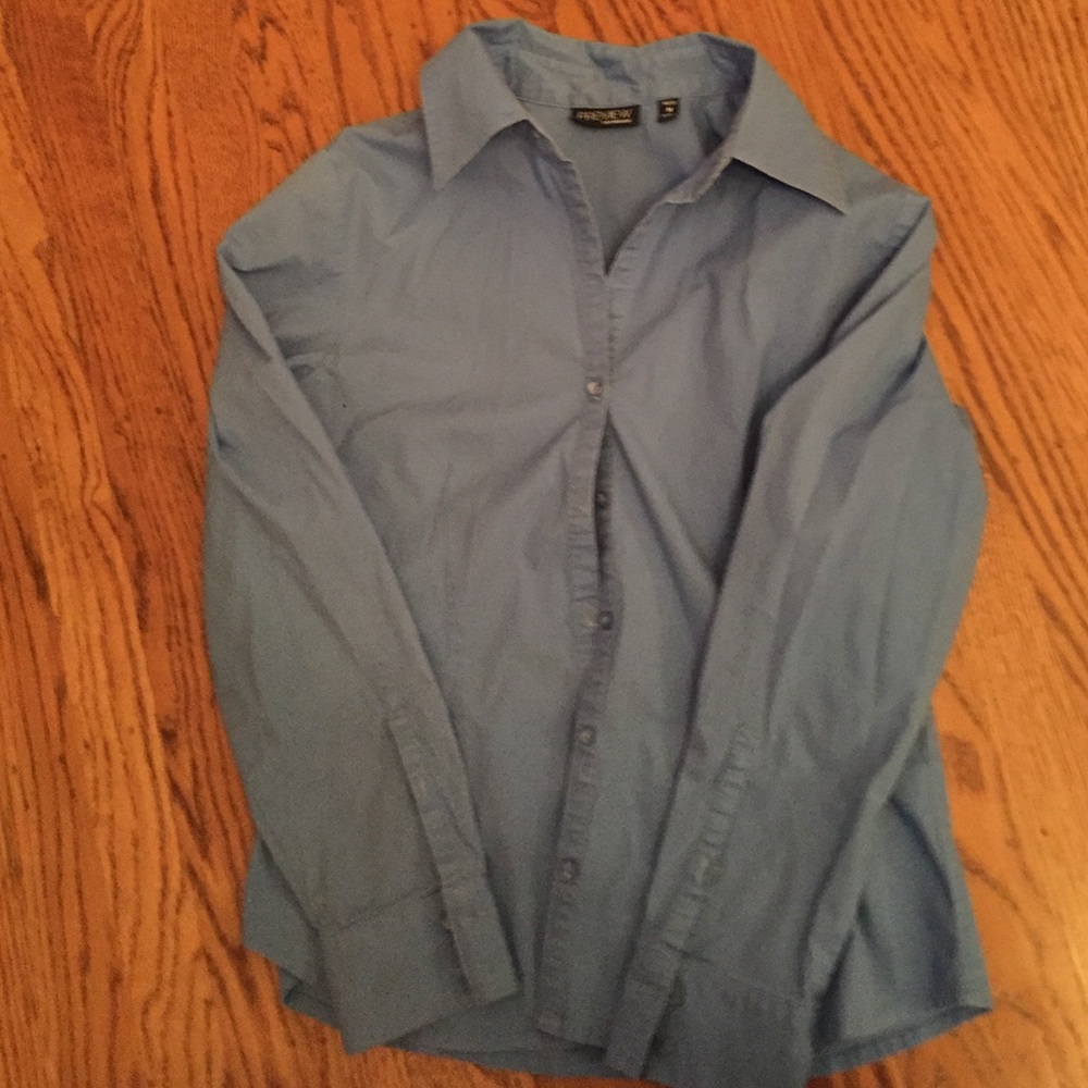 Blue button down size M
