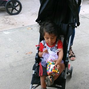 Meet your Posher, Edwin