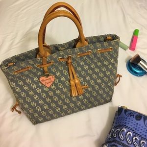 Dooney & Bourke Handbag