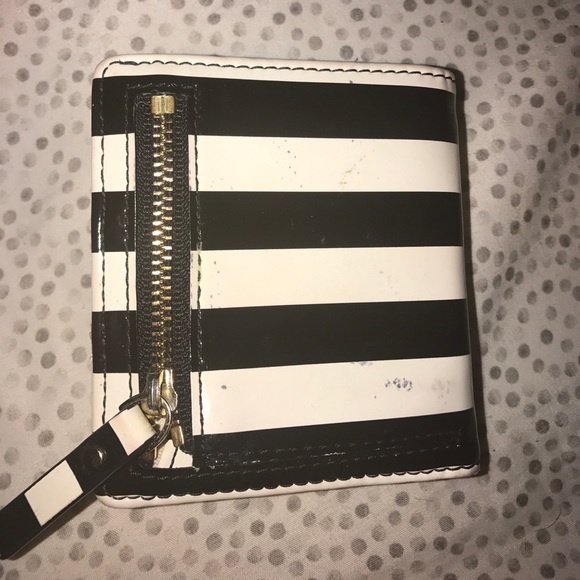 Kate Spade Wallet - Picture 2 of 3