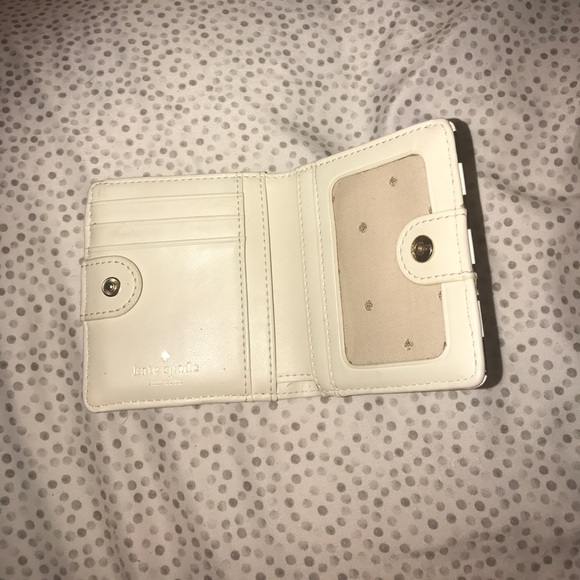 Kate Spade Wallet - Picture 3 of 3