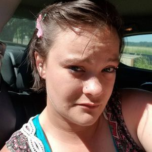 Meet your Posher, Carrie