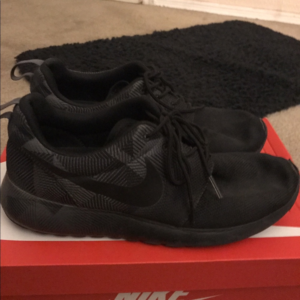 Nike roshe run