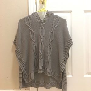 Cute gray knit poncho!