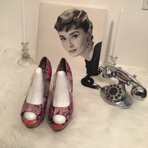 Michael Antonio Wedge Heels