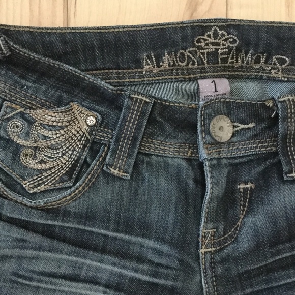 Gorgeous Almost Famous Jeans! - Picture 5 of 7