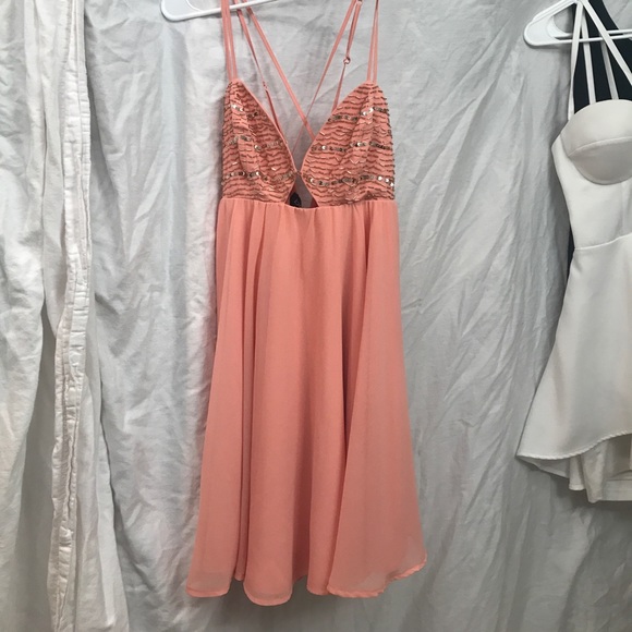 bebe Dresses & Skirts - Bebe babydoll dress