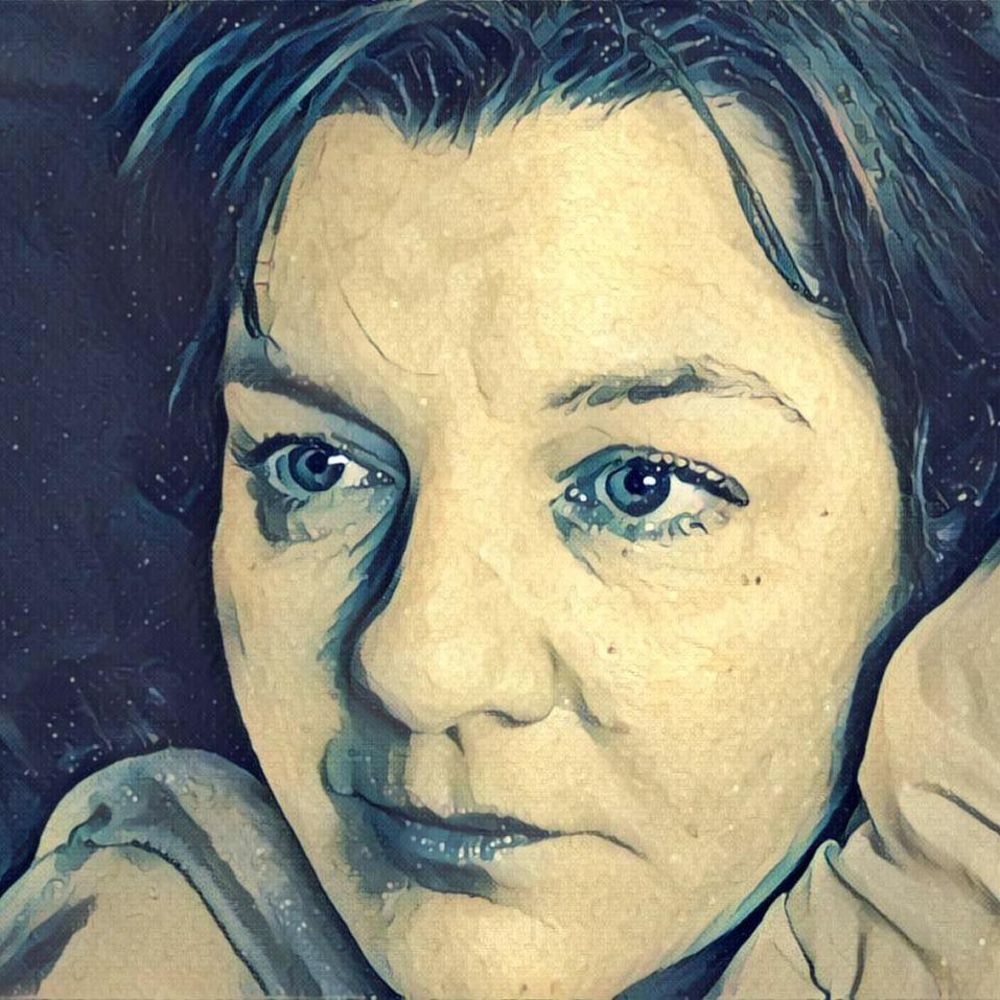 Meet your Posher, Roxanne