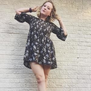 Meet your Posher, Lydia