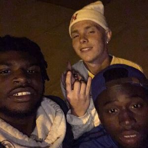 Meet your Posher, Calyb