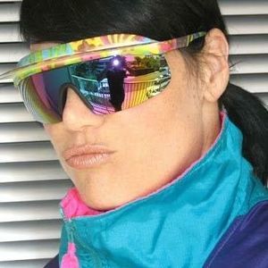 Meet your Posher, Clay