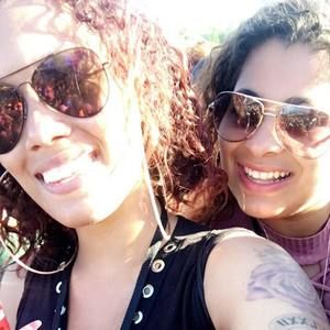 Meet your Posher, Tia