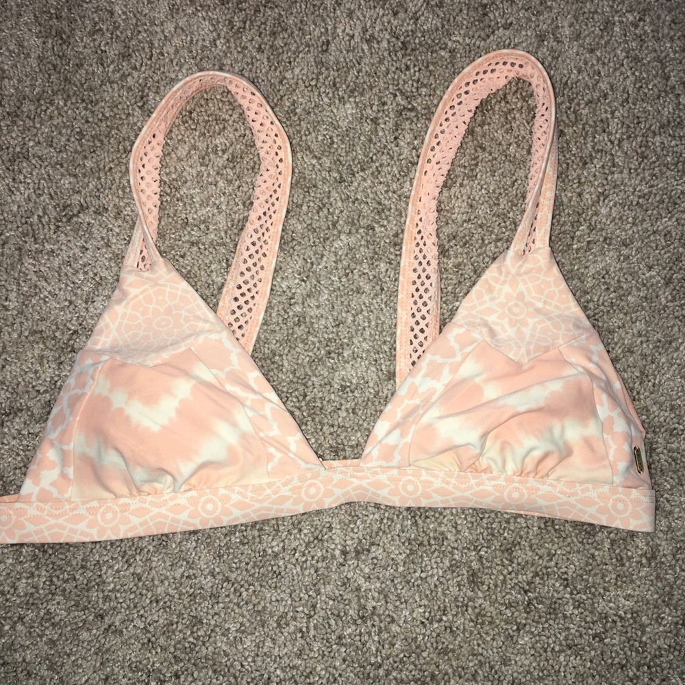 Ripcurl Top