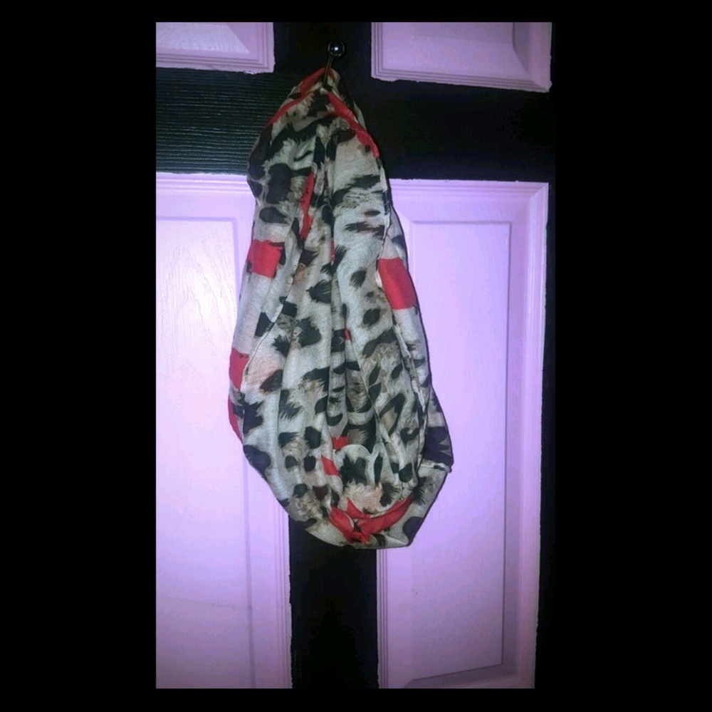 Infinity scarf