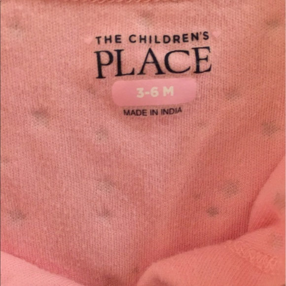 Bundle of 3 cute infant footies - Picture 6 of 7