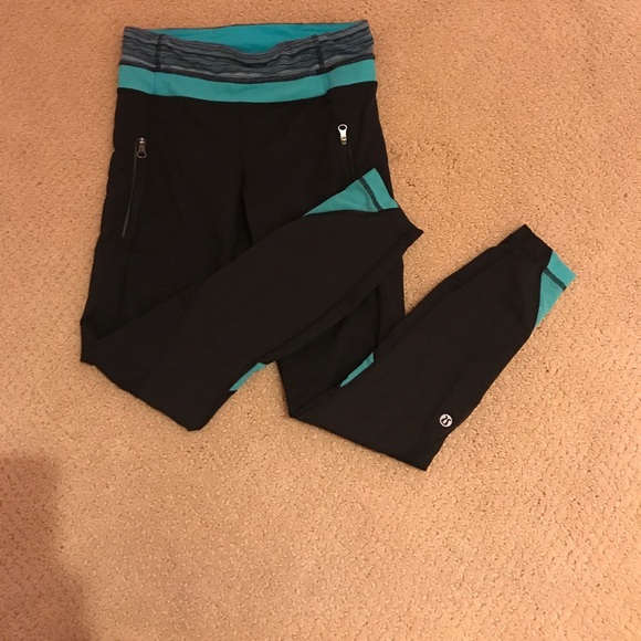 lululemon SOLD - Picture 2 of 4