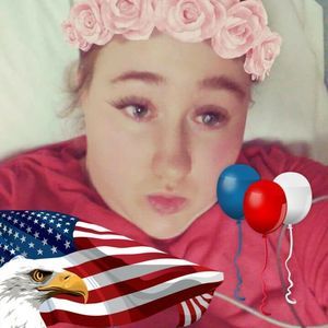 Meet your Posher, Emmy