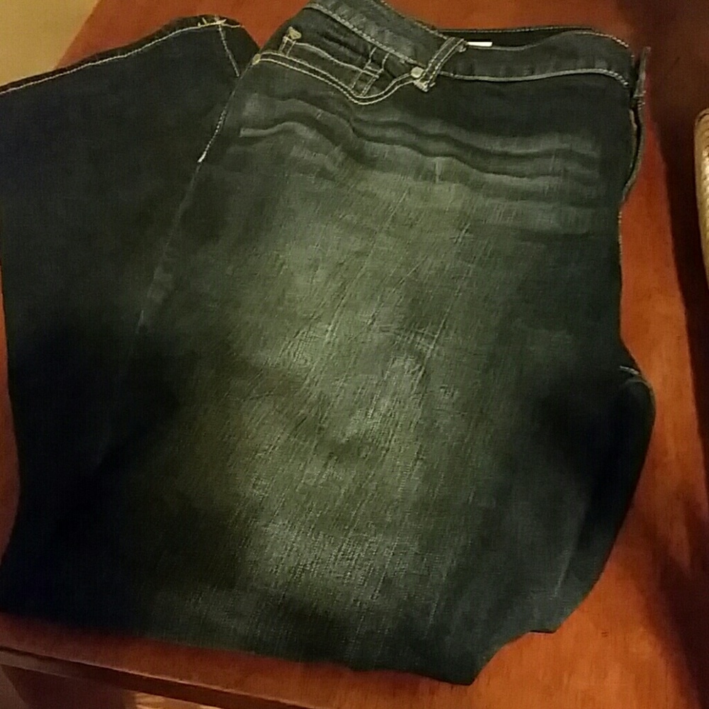 TORRID BARELY BOOT JEANS!!